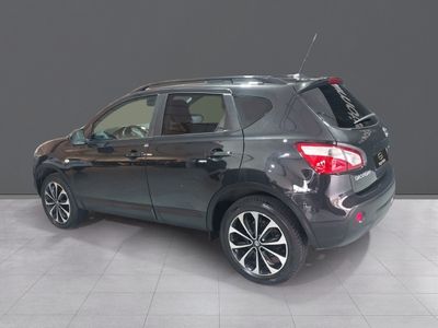 nissan-qashqai-1-6-stop-start-acenta-4x2-3 Thumbnail