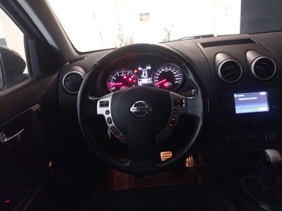 nissan-qashqai-1-6-stop-start-acenta-4x2-10 Thumbnail