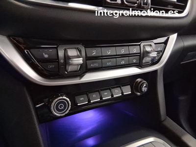 foton-tunland-g7-4wd-8at-16 Thumbnail