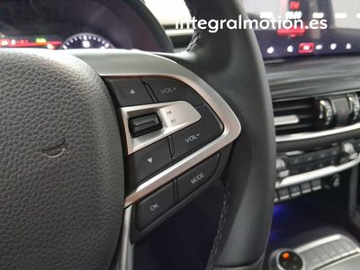 foton-tunland-g7-4wd-8at-12 Thumbnail