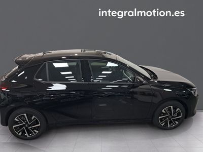 opel-corsa-1-2t-xhlhybrid-81kw-gs-edct-24 Thumbnail