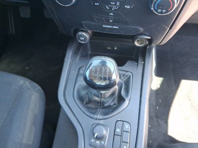 ford-ranger-2-0-tdci-125kw-4x4-doble-cab-xl-s-s-pickup-11 Thumbnail