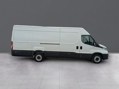 iveco-daily-2-3-td-35s-16-v-l4h2-16-m3-14 Thumbnail