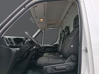 iveco-daily-2-3-td-35s-16-v-l4h2-16-m3-6 Thumbnail