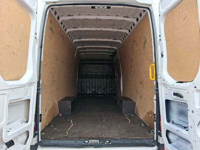 iveco-daily-2-3-td-35s-16-v-l4h2-16-m3-5 Thumbnail