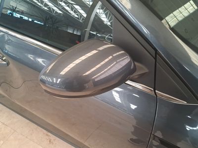 renault-megane-s-t-zen-blue-dci-85-kw-115cv-edc-31 Thumbnail