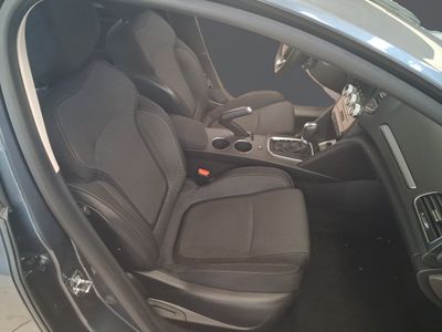renault-megane-s-t-zen-blue-dci-85-kw-115cv-edc-8 Thumbnail