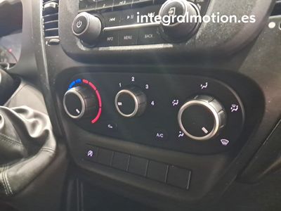 iveco-daily-2-3-td-35s-16-v-l4h2-16-m3-9 Thumbnail