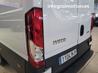 iveco-daily-2-3-td-35s-16-v-l4h2-16-m3-16 Thumbnail