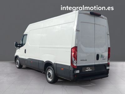 iveco-daily-2-3-td-35s-16-v-l3h2-12-m3-3 Thumbnail