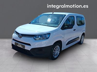 toyota-proace-city-combi-1-5d-75kw-100cv-gx-l1-0