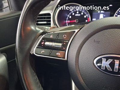 kia-ceed-1-0-mhev-88kw-120cv-drive-dct-11 Thumbnail