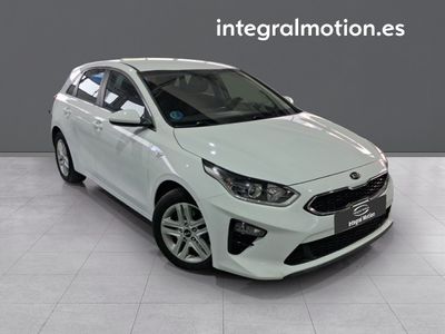 kia-ceed-1-0-mhev-88kw-120cv-drive-dct-2 Thumbnail