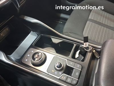 kia-sorento-1-6-t-gdi-phev-drive-4x4-7pl-21 Thumbnail