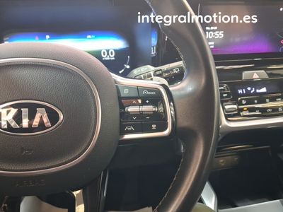 kia-sorento-1-6-t-gdi-phev-drive-4x4-7pl-12 Thumbnail