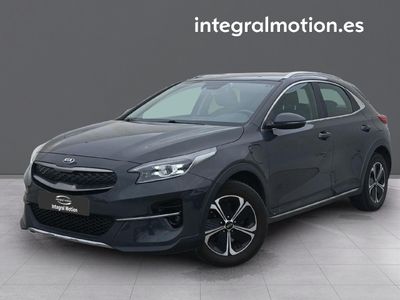 kia-xceed-1-6-gdi-phev-104kw-141cv-edrive-0