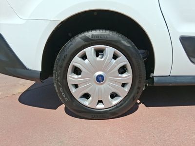 ford-transit-connect-combi-1-5-tdci-88kw-trend-230-l2-19 Thumbnail