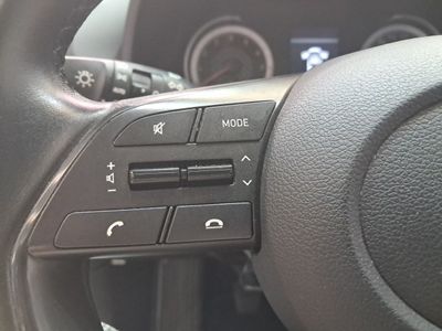 hyundai-i20-1-0-tgdi-74kw-100cv-48v-essence-8 Thumbnail