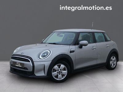 mini-mini-cooper-5-puertas-0