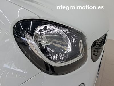 smart-fortwo-0-9-66kw-90cv-coupe-26 Thumbnail