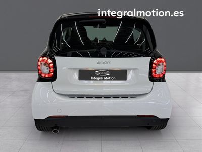 smart-fortwo-0-9-66kw-90cv-coupe-24 Thumbnail