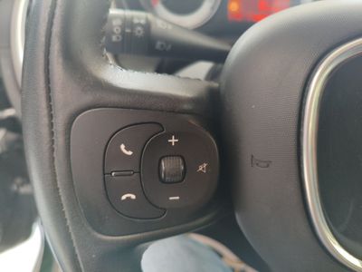 fiat-500l-1-6-16v-multijet-ii-120cv-s-s-lounge-11 Thumbnail