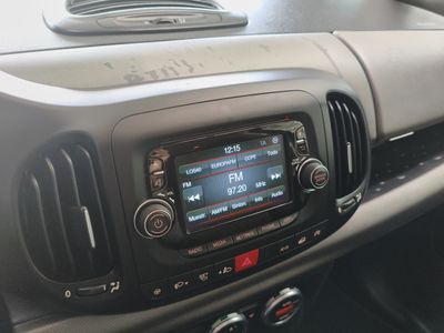 fiat-500l-1-6-16v-multijet-ii-120cv-s-s-lounge-14 Thumbnail