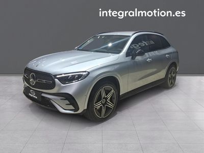 mercedes-glc-glc-300-e-4matic-0