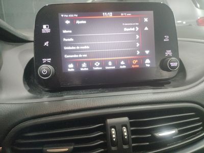 fiat-tipo-1-4-t-jet-88kw-120cv-mirror-14 Thumbnail