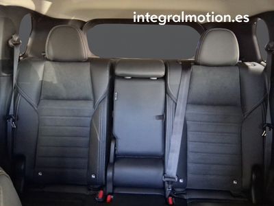 mitsubishi-outlander-phev-kaiteki-4wd-19 Thumbnail