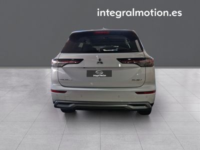 mitsubishi-outlander-phev-kaiteki-4wd-24 Thumbnail