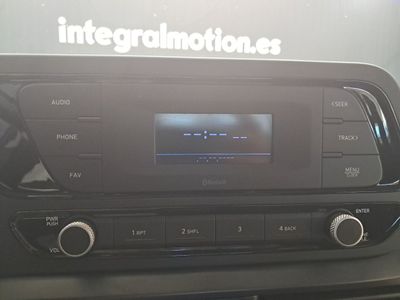 hyundai-i20-1-0-tgdi-74kw-100cv-48v-essence-10 Thumbnail