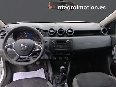 dacia-duster-comfort-blue-dci-85kw-115cv-4x4-6 Thumbnail