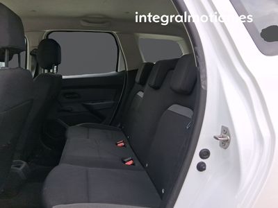 dacia-duster-comfort-blue-dci-85kw-115cv-4x4-8 Thumbnail