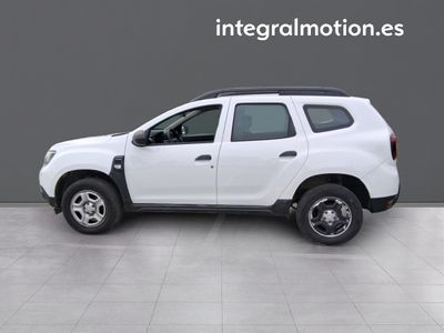 dacia-duster-comfort-blue-dci-85kw-115cv-4x4-22 Thumbnail