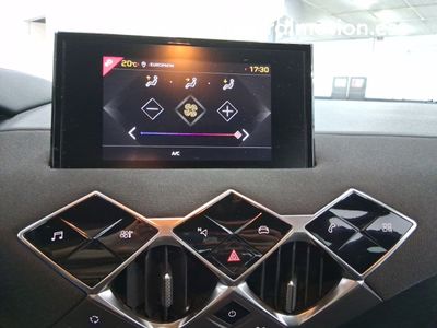 ds-ds-3-crossback-bluehdi-81-kw-manual-chic-15 Thumbnail