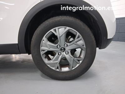 ds-ds-3-crossback-bluehdi-81-kw-manual-chic-27 Thumbnail