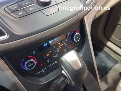 ford-c-max-1-5-ecoboost-110kw-150cv-titanium-auto-16 Thumbnail