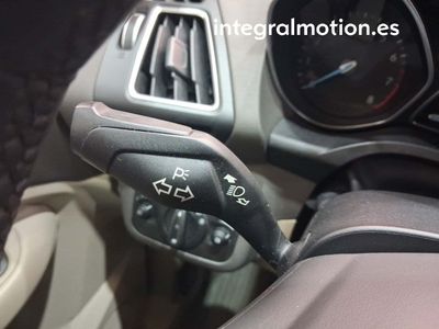 ford-c-max-1-5-ecoboost-110kw-150cv-titanium-auto-13 Thumbnail