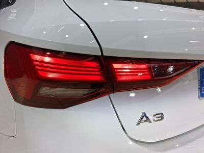audi-a3-sportback-30-tfsi-81kw-110cv-s-tronic-26 Thumbnail