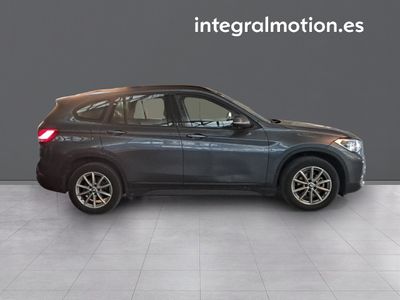 bmw-x1-sdrive16d-business-25 Thumbnail