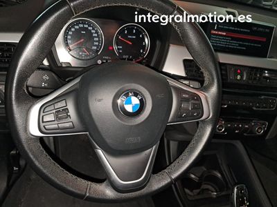 bmw-x1-sdrive16d-business-10 Thumbnail