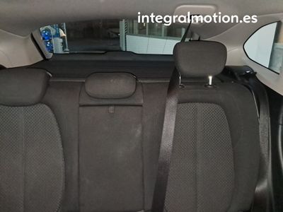 bmw-x1-sdrive16d-business-19 Thumbnail