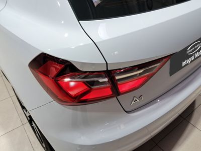 audi-a1-sportback-advanced-25-tfsi-70kw-95cv-26 Thumbnail