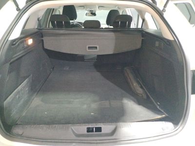 peugeot-308-sw-style-bluehdi-130-s-s-6-vel-man-29 Thumbnail