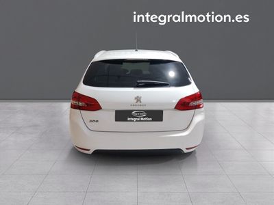 peugeot-308-sw-style-bluehdi-130-s-s-6-vel-man-24 Thumbnail