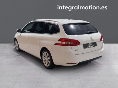 peugeot-308-sw-style-bluehdi-130-s-s-6-vel-man-3 Thumbnail