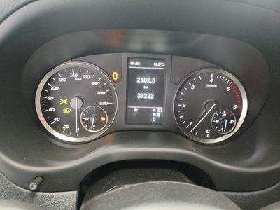 mercedes-vito-116-cdi-tourer-pro-largo-7 Thumbnail