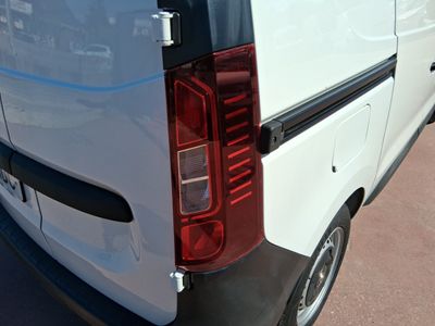 renault-express-confort-1-5-blue-dci-70-kw-95-cv-furg-n-derivado-de-turismo-17 Thumbnail