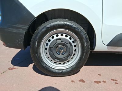 renault-express-confort-1-5-blue-dci-70-kw-95-cv-furg-n-derivado-de-turismo-18 Thumbnail